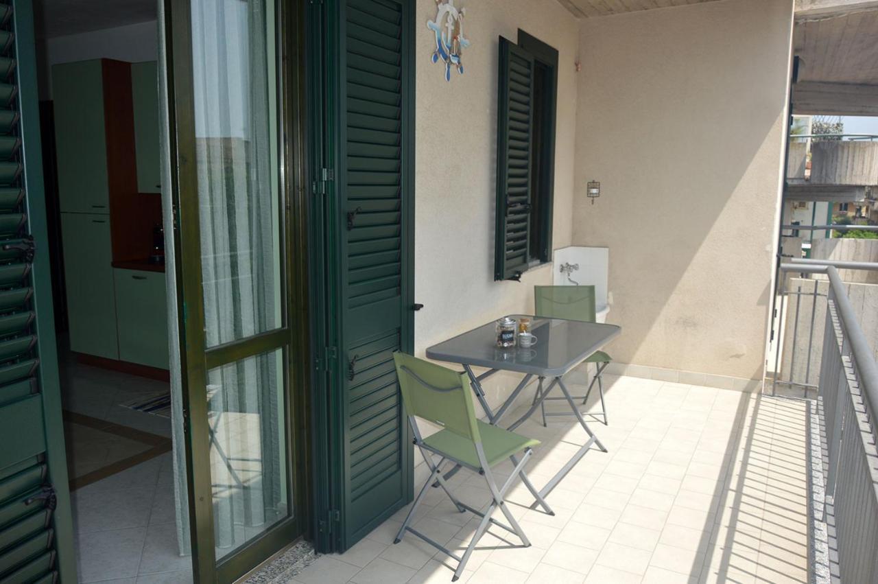 Appartamento Casasolemare Fondachello Fondachello  Dış mekan fotoğraf